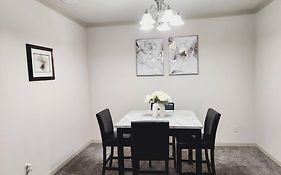 Townhouse Near At&T Stadium, Six Flags & Epic Waterpark